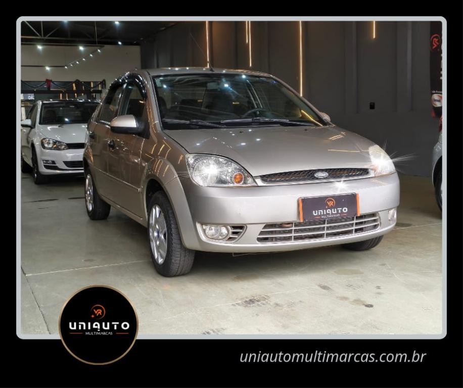 FORD Fiesta Sedan - Foto