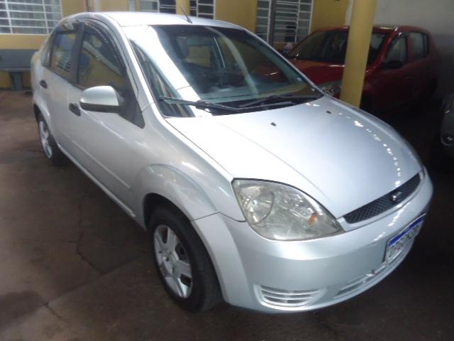 FORD Fiesta Sedan - Foto
