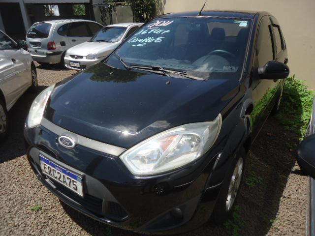 FORD Fiesta Sedan