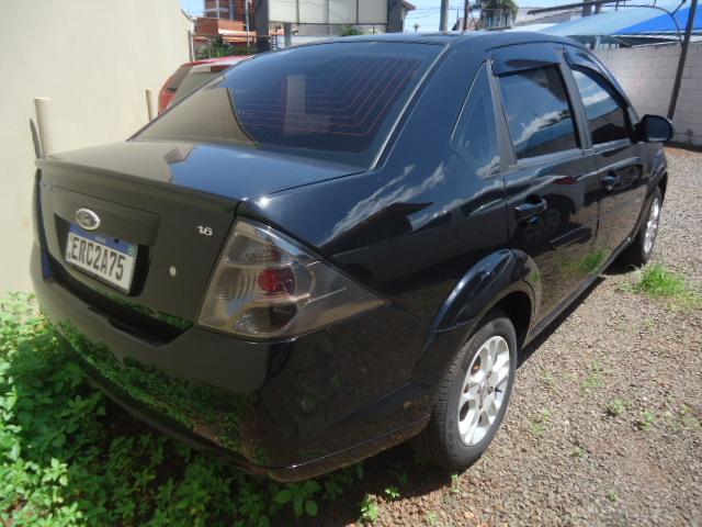 FORD Fiesta Sedan - Foto