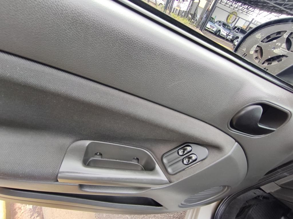 FORD Fiesta Sedan - Foto