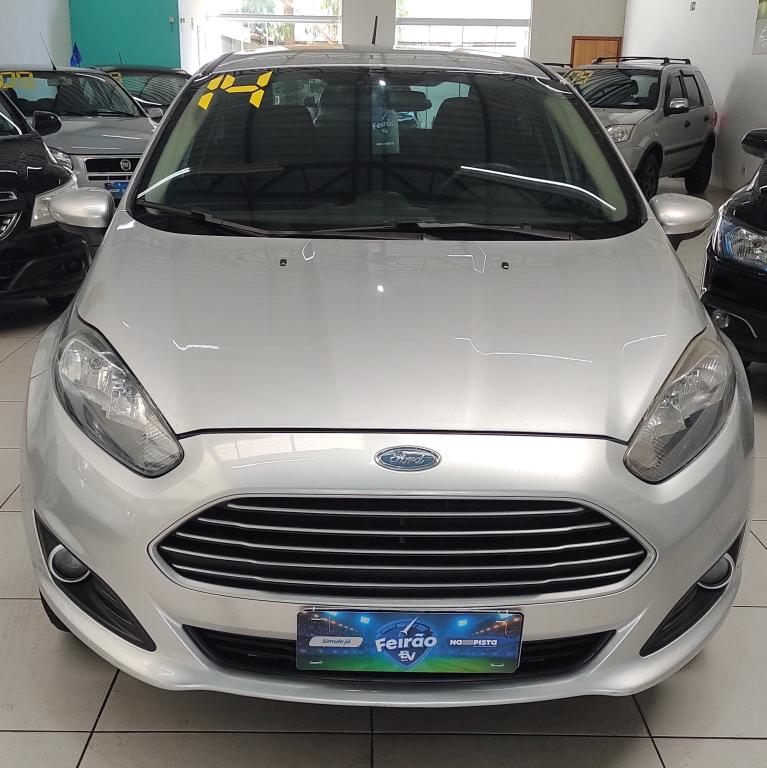 FORD Fiesta Sedan - Foto