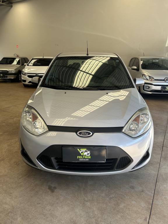 FORD Fiesta Sedan - Foto