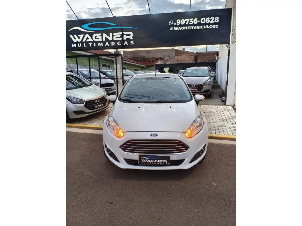 FORD Fiesta Sedan - Foto
