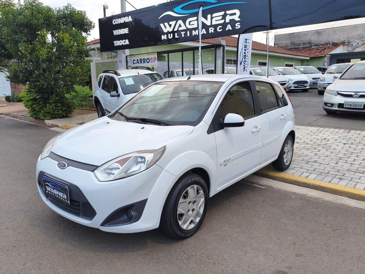 FORD Fiesta Sedan - Foto