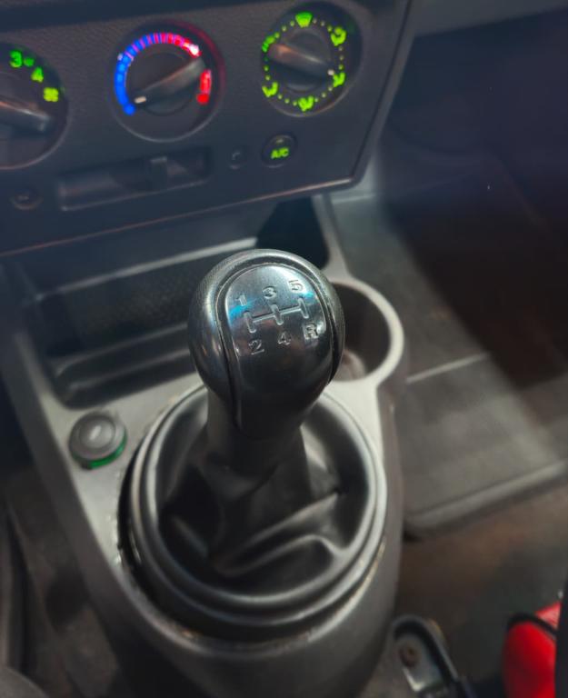 FORD Fiesta Sedan - Foto