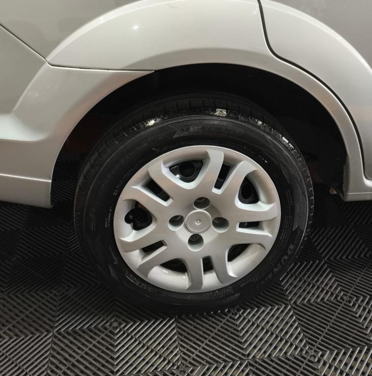FORD Fiesta Sedan - Foto