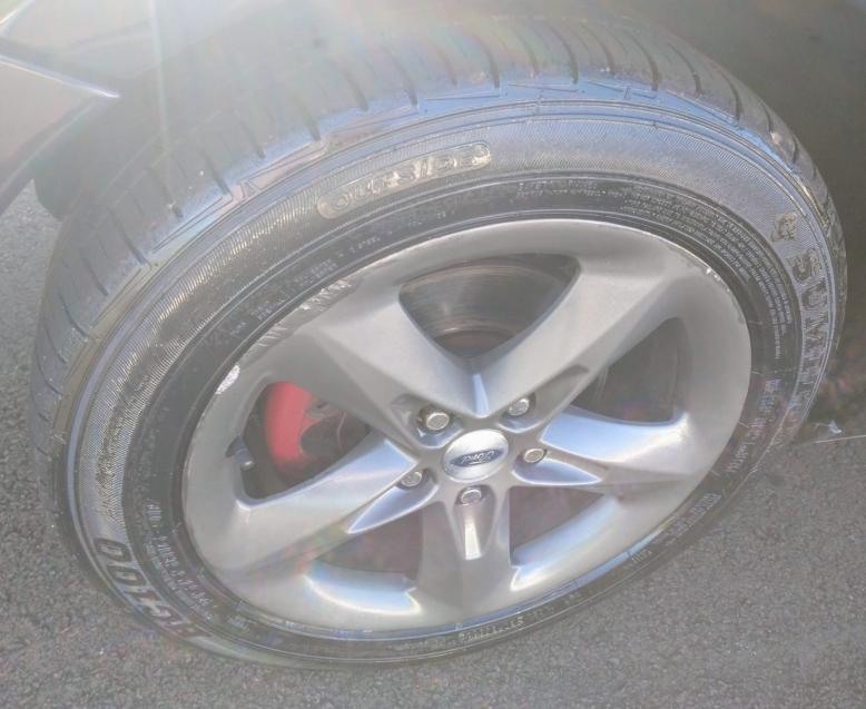 FORD Focus Hatch - Foto