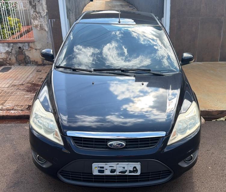 FORD Focus Hatch - Foto