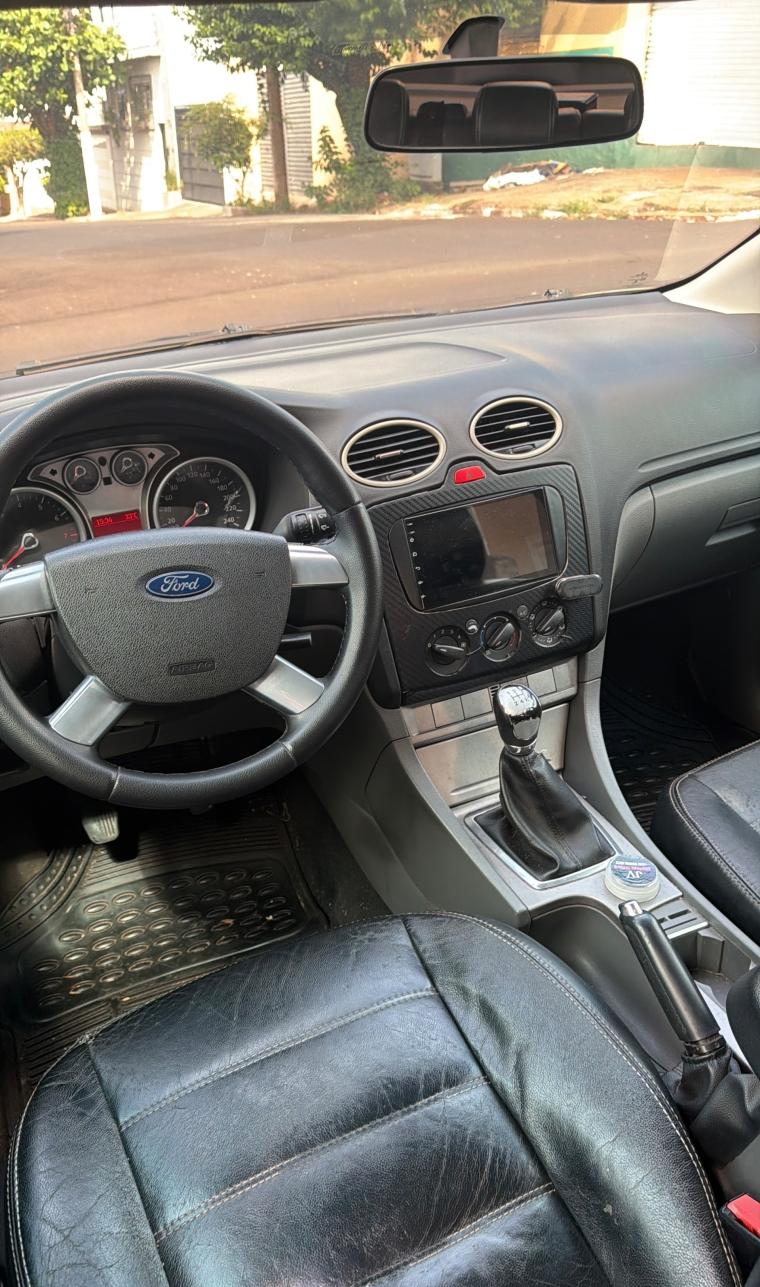 FORD Focus Hatch - Foto