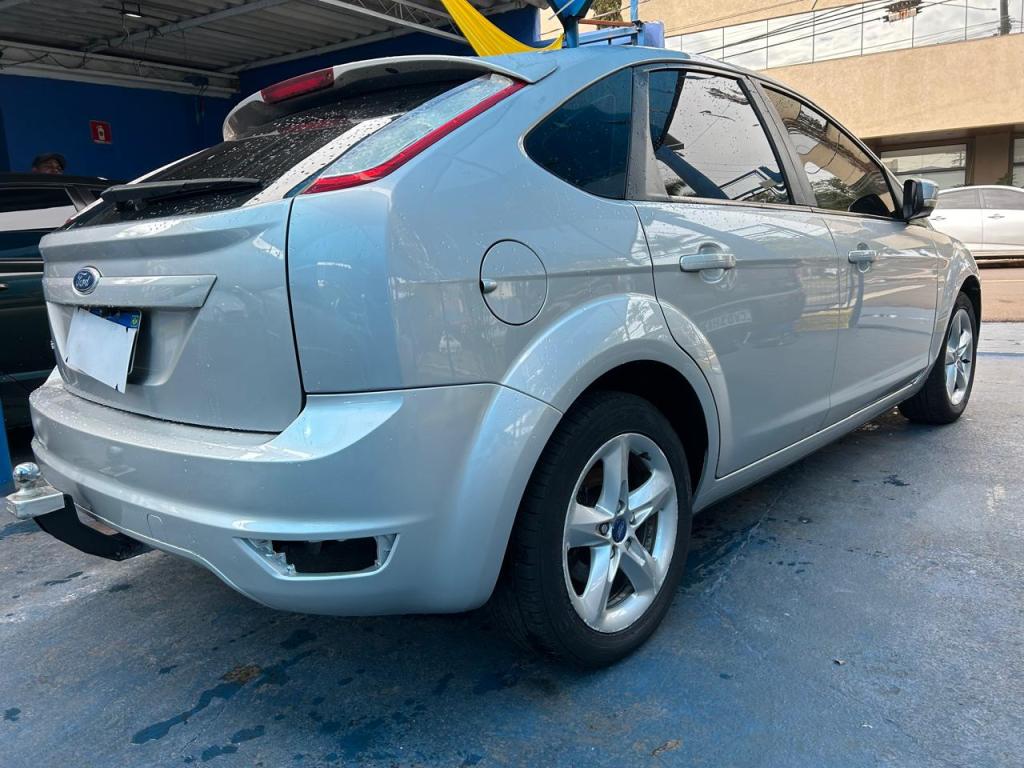 FORD Focus Hatch - Foto