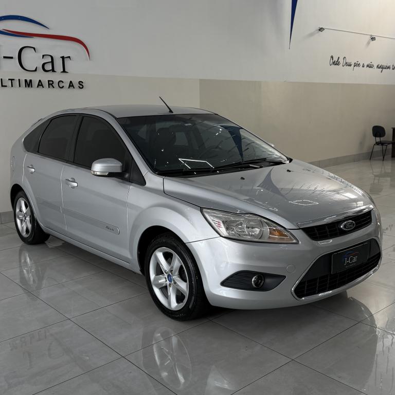 FORD Focus Hatch