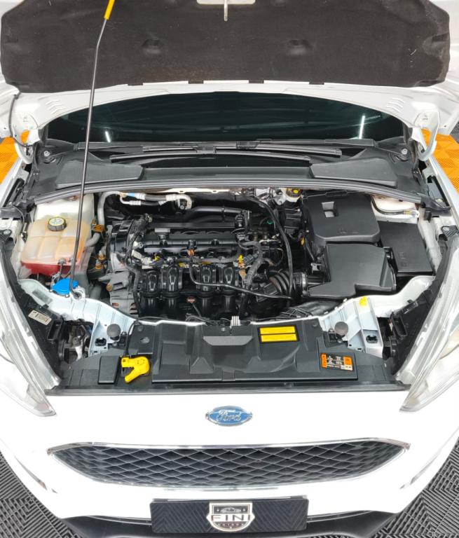 FORD Focus Hatch - Foto