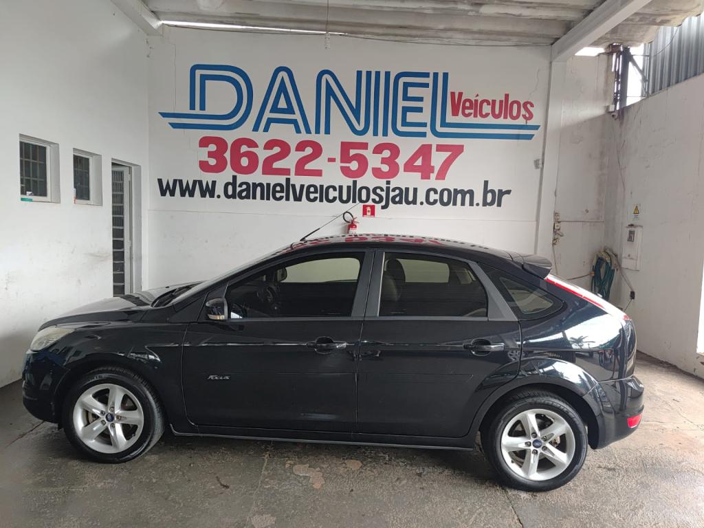 FORD Focus Hatch - Foto