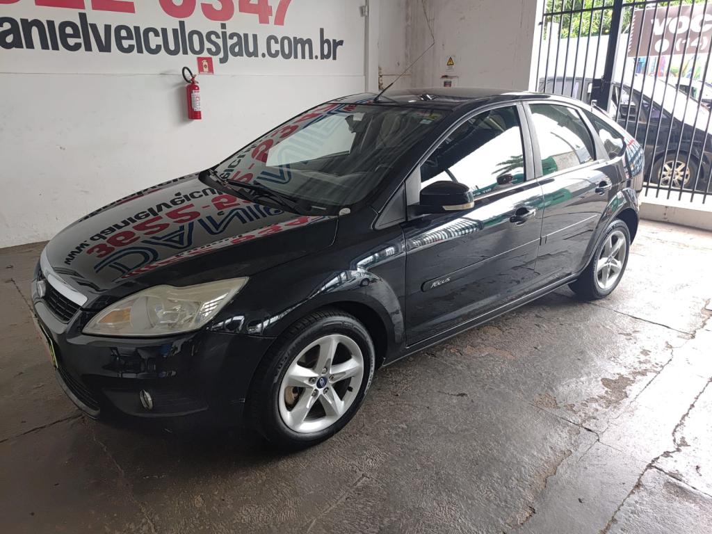 FORD Focus Hatch - Foto