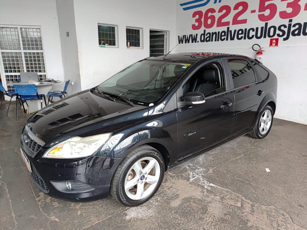 FORD Focus Hatch - Foto