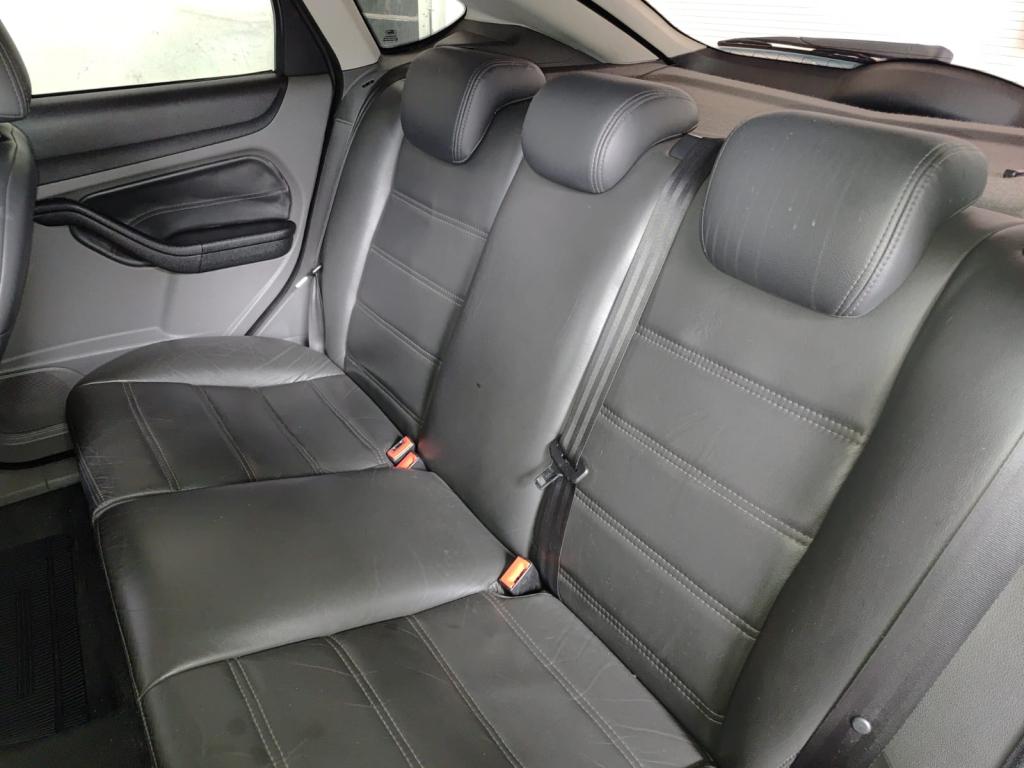 FORD Focus Hatch - Foto