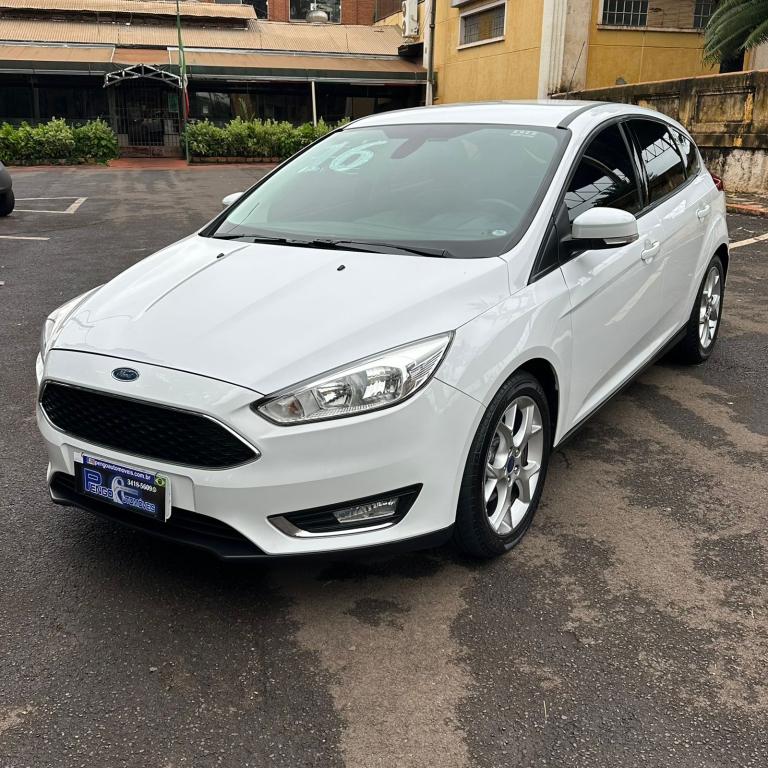 FORD Focus Hatch