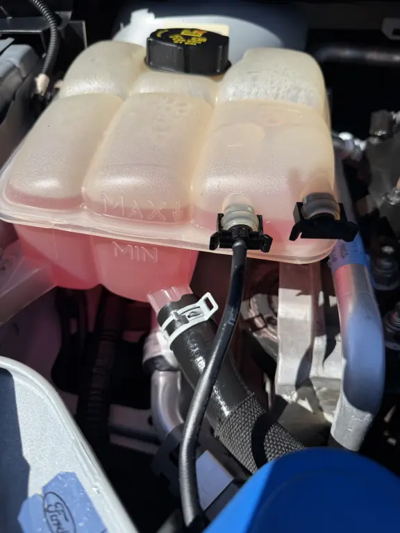 FORD Focus Hatch - Foto