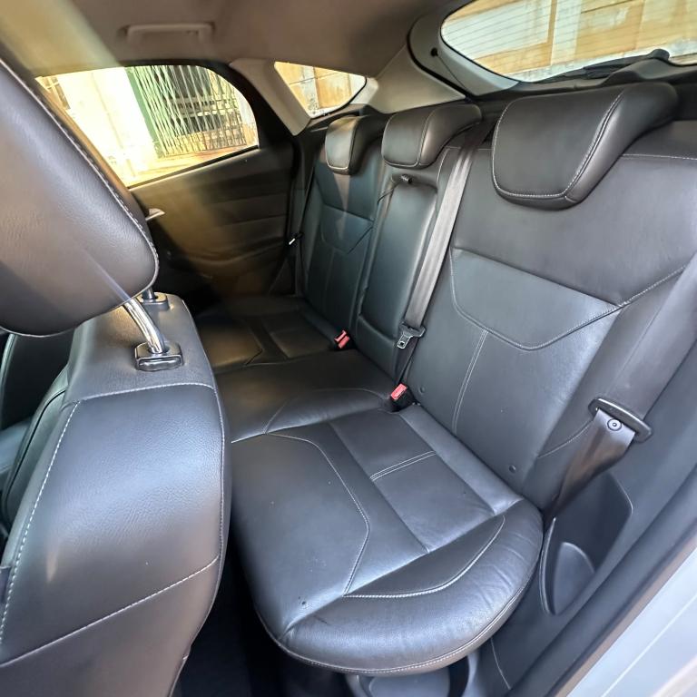FORD Focus Hatch - Foto