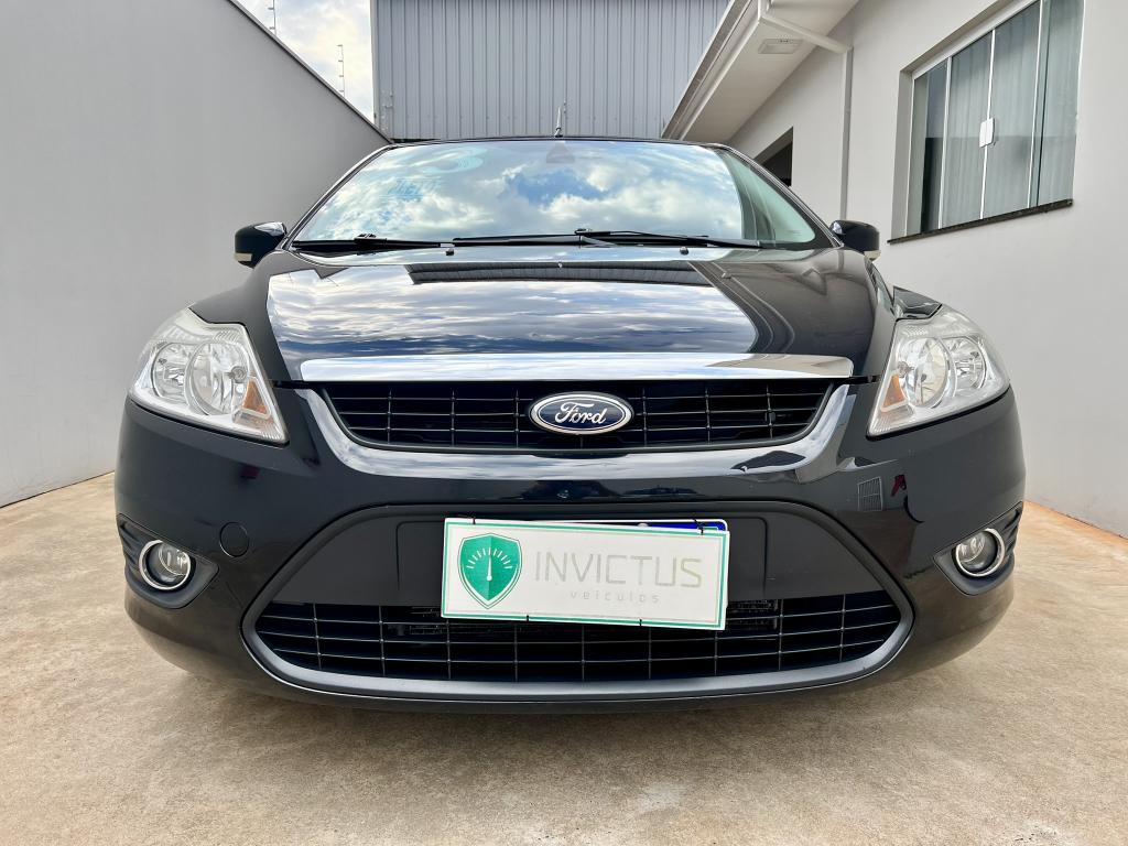 FORD Focus Hatch - Foto