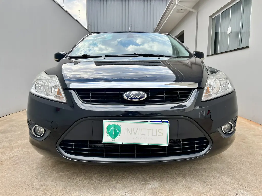 FORD Focus Hatch - Foto