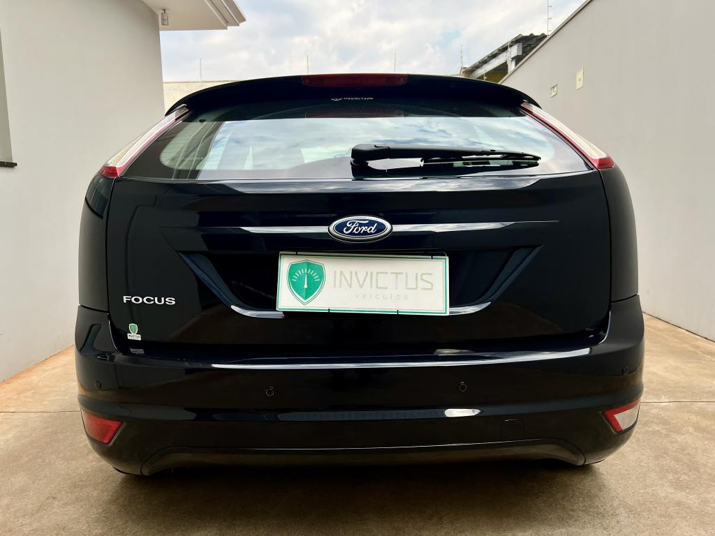 FORD Focus Hatch - Foto