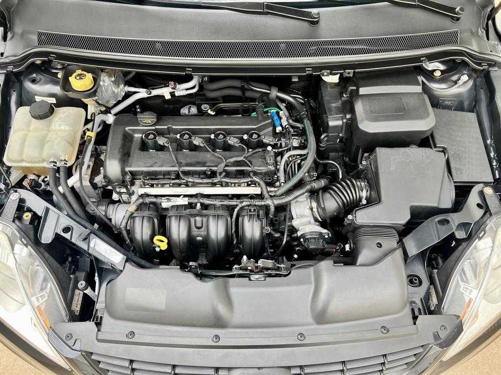 FORD Focus Hatch - Foto