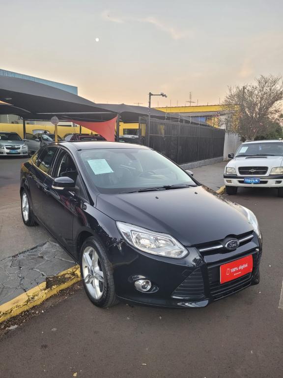 FORD Focus Sedan