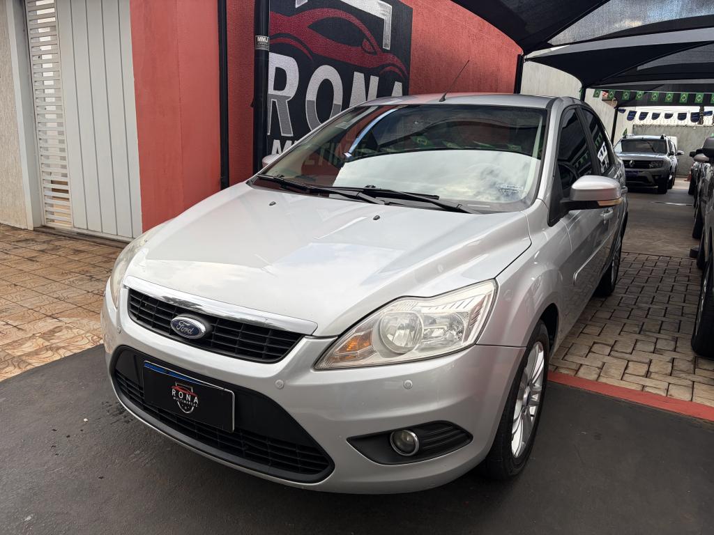 FORD Focus Sedan
