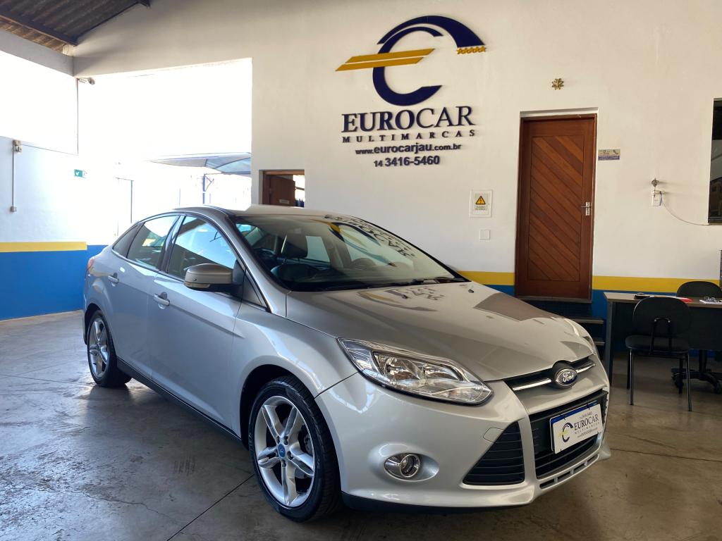 FORD Focus Sedan