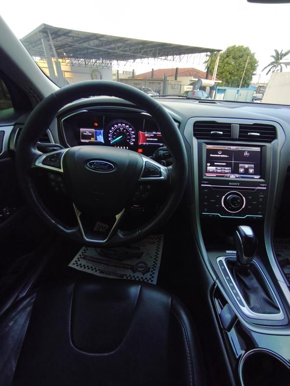 FORD Fusion - Foto
