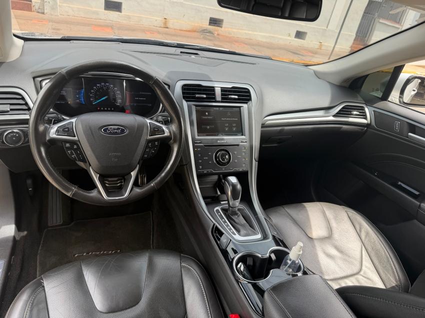 FORD Fusion - Foto