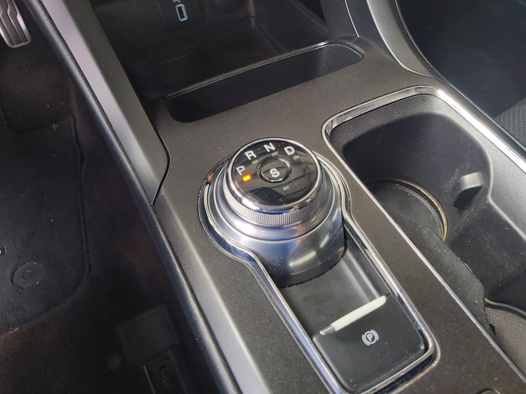FORD Fusion - Foto