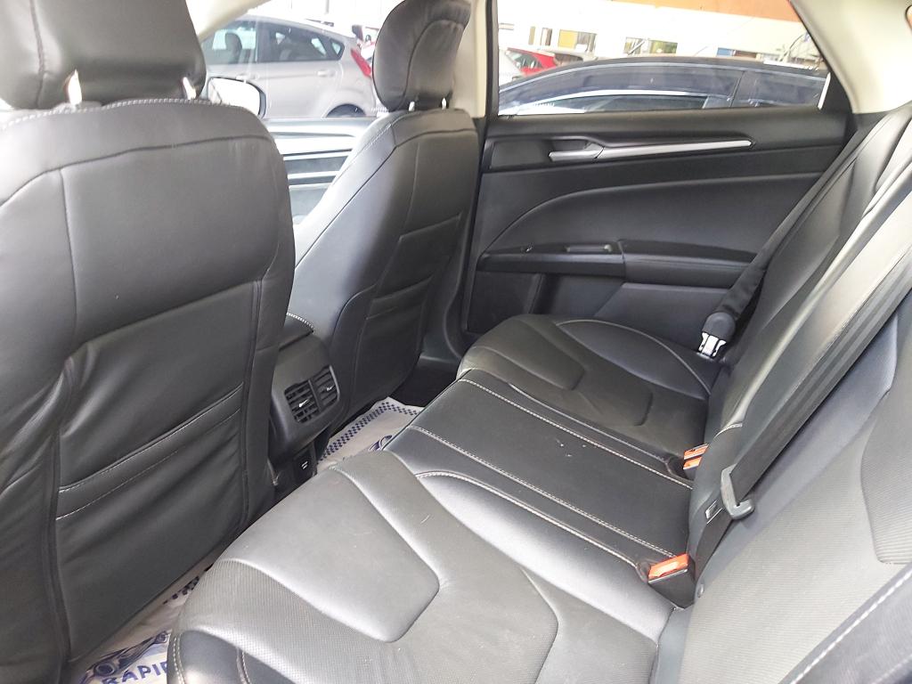 FORD Fusion - Foto