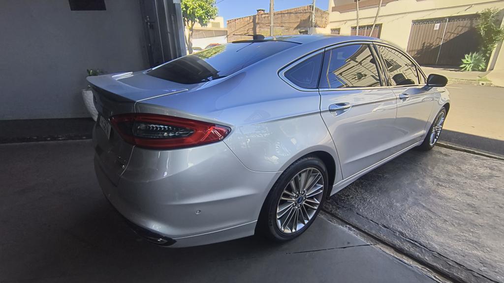 FORD Fusion - Foto