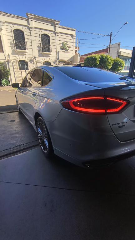 FORD Fusion - Foto