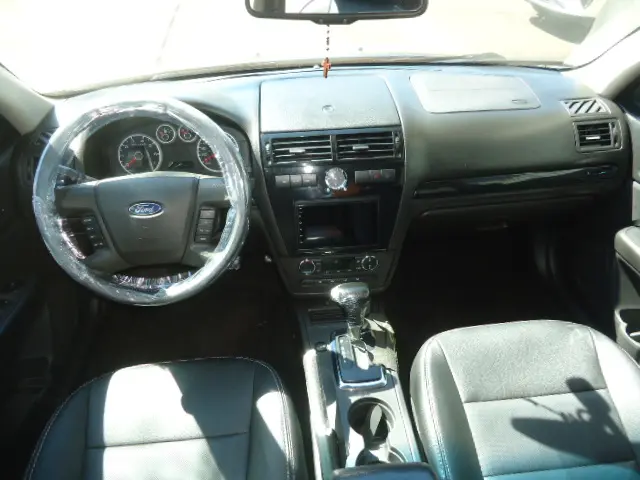 FORD Fusion - Foto