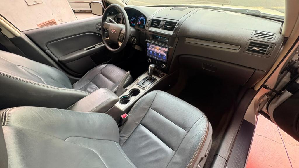 FORD Fusion - Foto