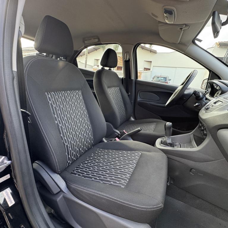 FORD Ka Hatch - Foto