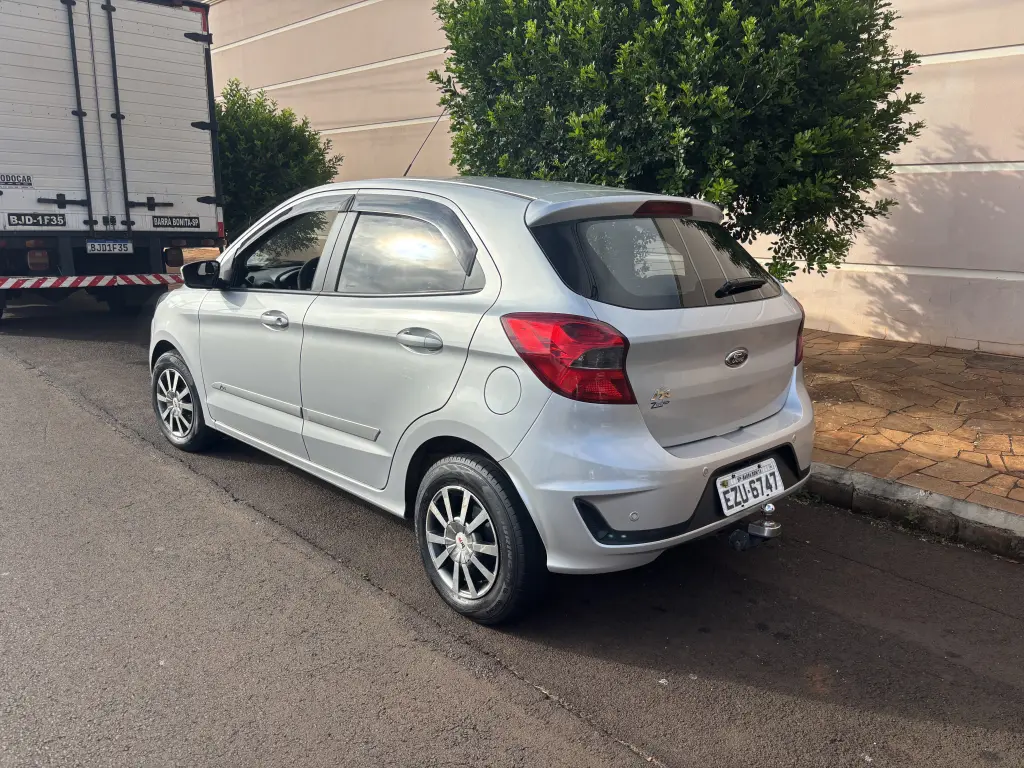 FORD Ka Hatch - Foto