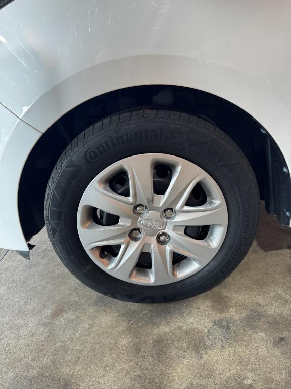 FORD Ka Hatch - Foto