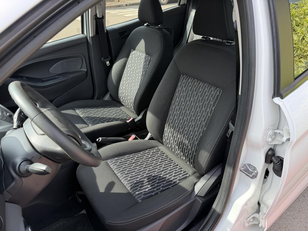 FORD Ka Hatch - Foto