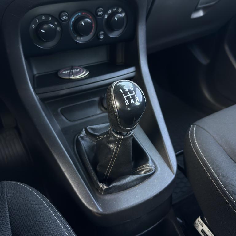 FORD Ka Hatch - Foto