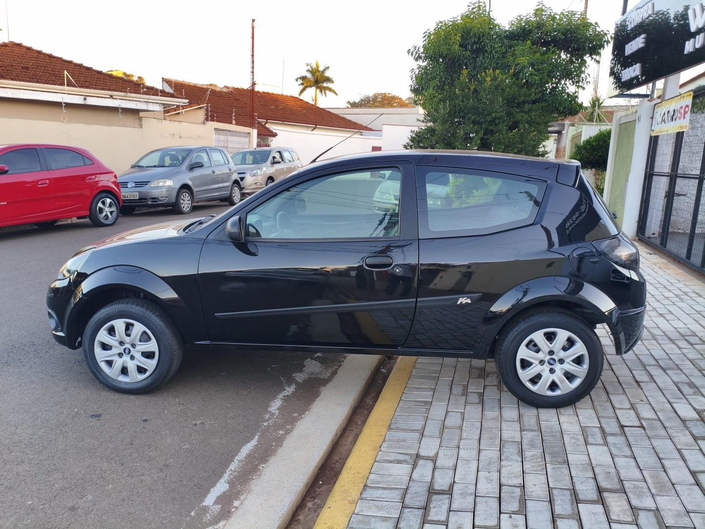 FORD Ka Hatch - Foto