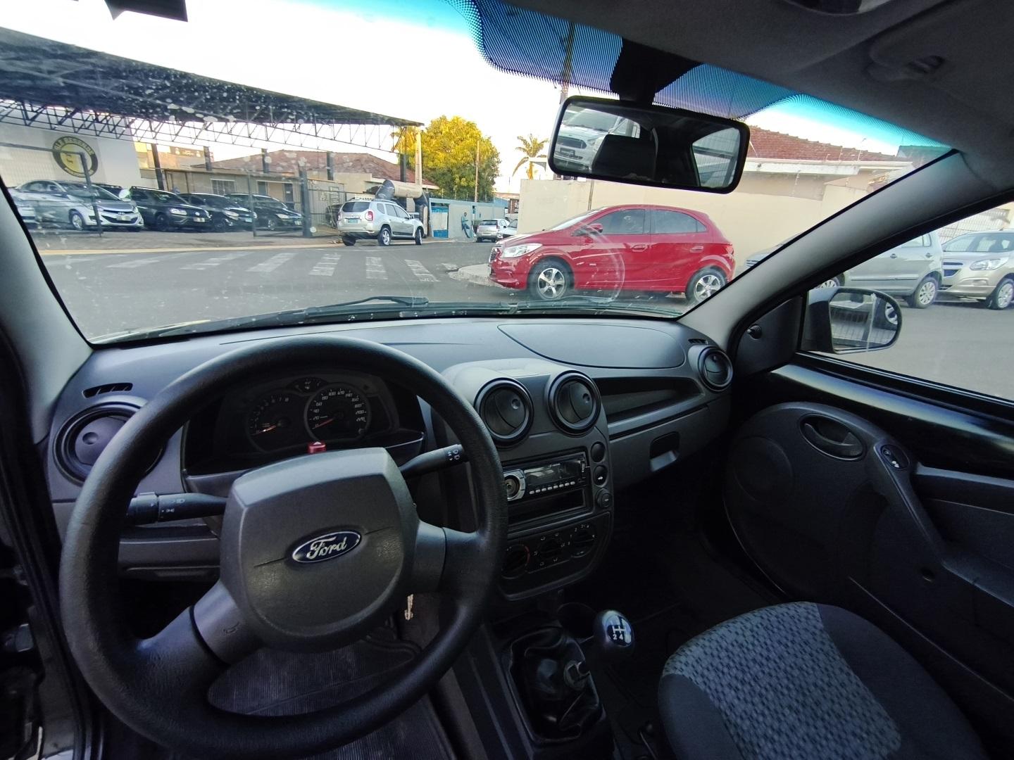 FORD Ka Hatch - Foto