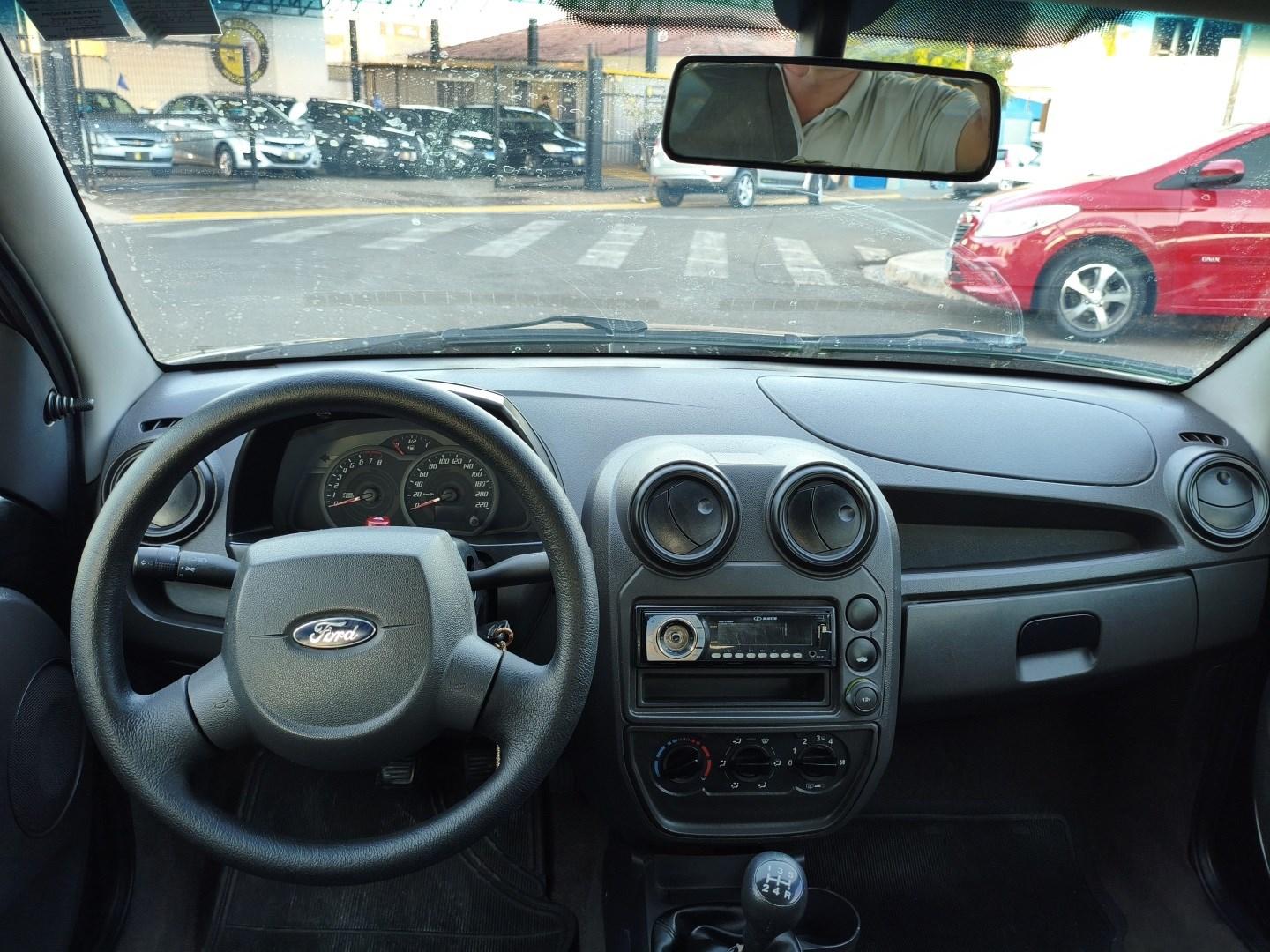 FORD Ka Hatch - Foto