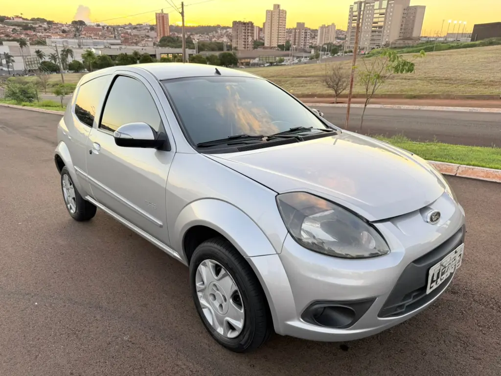 FORD Ka Hatch - Foto