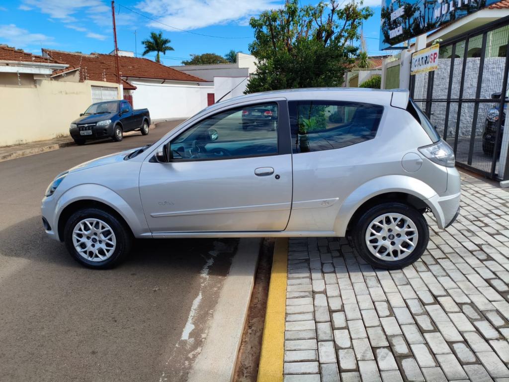 FORD Ka Hatch - Foto