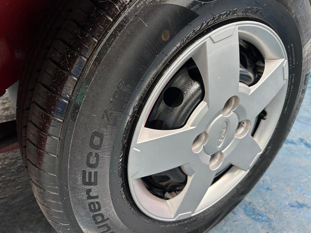 FORD Ka Hatch - Foto